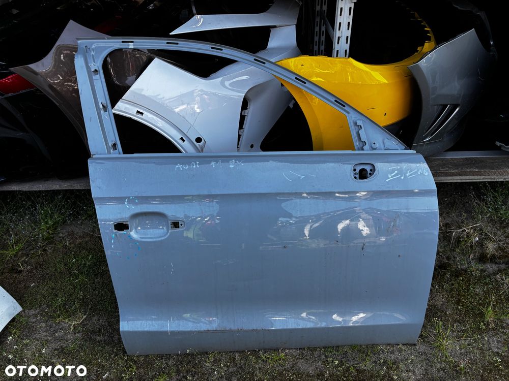 Audi A1 8X drzwi prawe przednie - 3