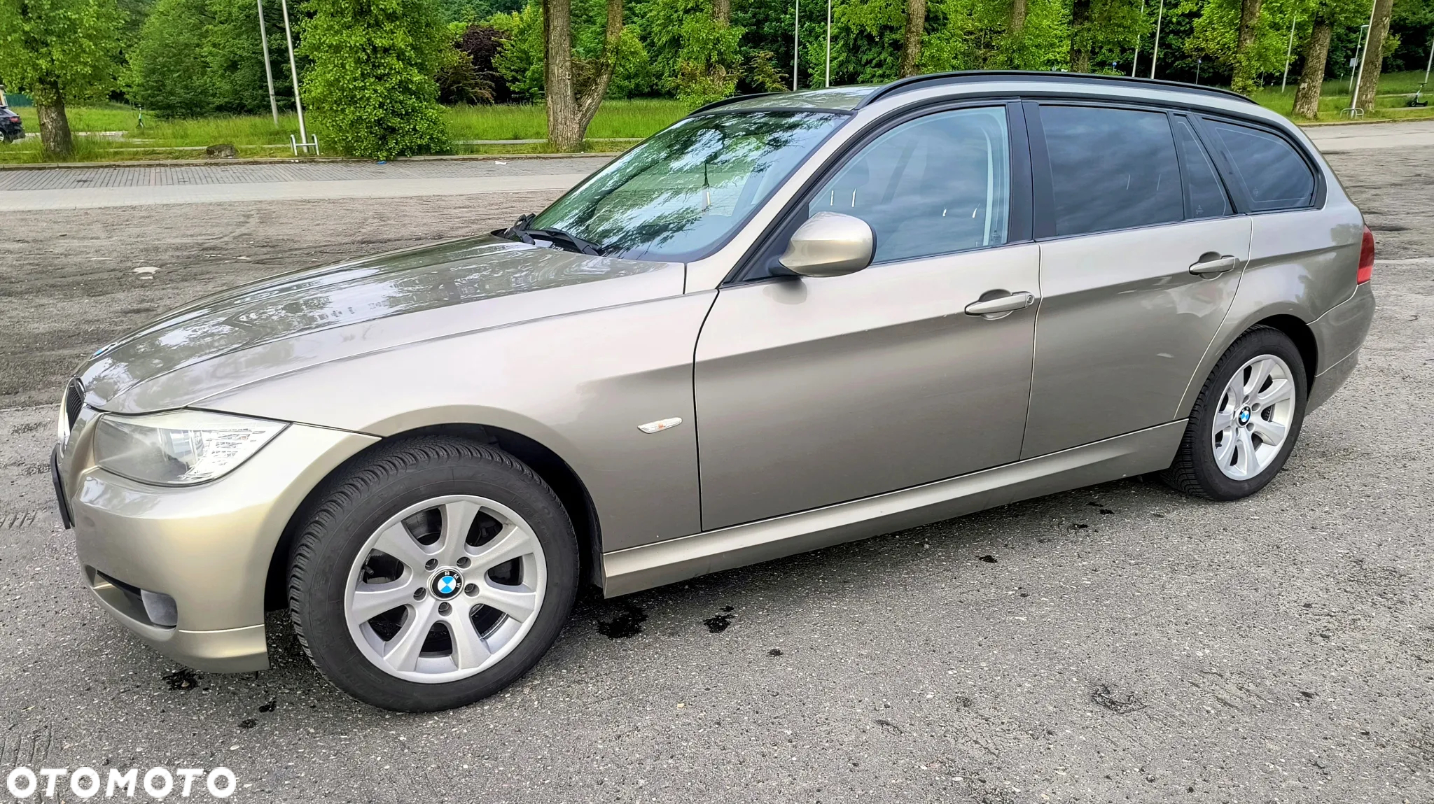 BMW Seria 3 318d - 10
