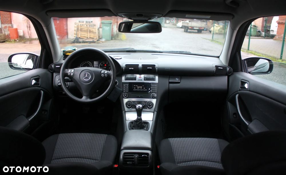 Mercedes-Benz Klasa C 160 Kompressor Sport Edition + - 8