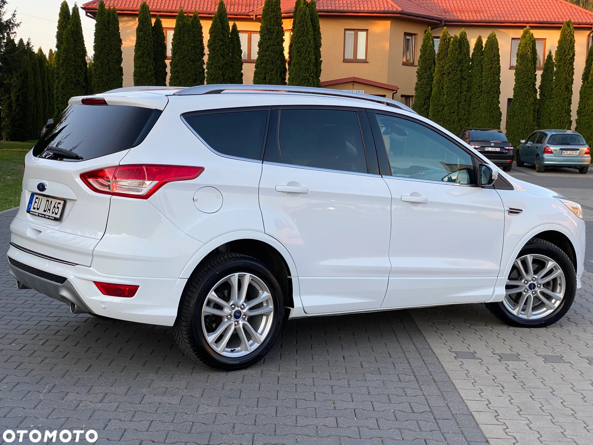 Ford Kuga 2.0 TDCi 4WD Titanium - 12