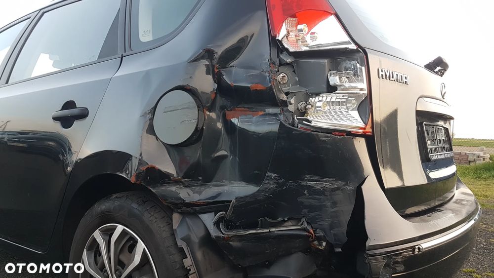 Hyundai i30 1.6 blue Style - 8