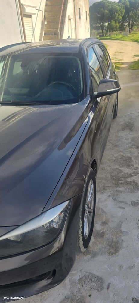 BMW 318 d Aut. Modern Line - 10