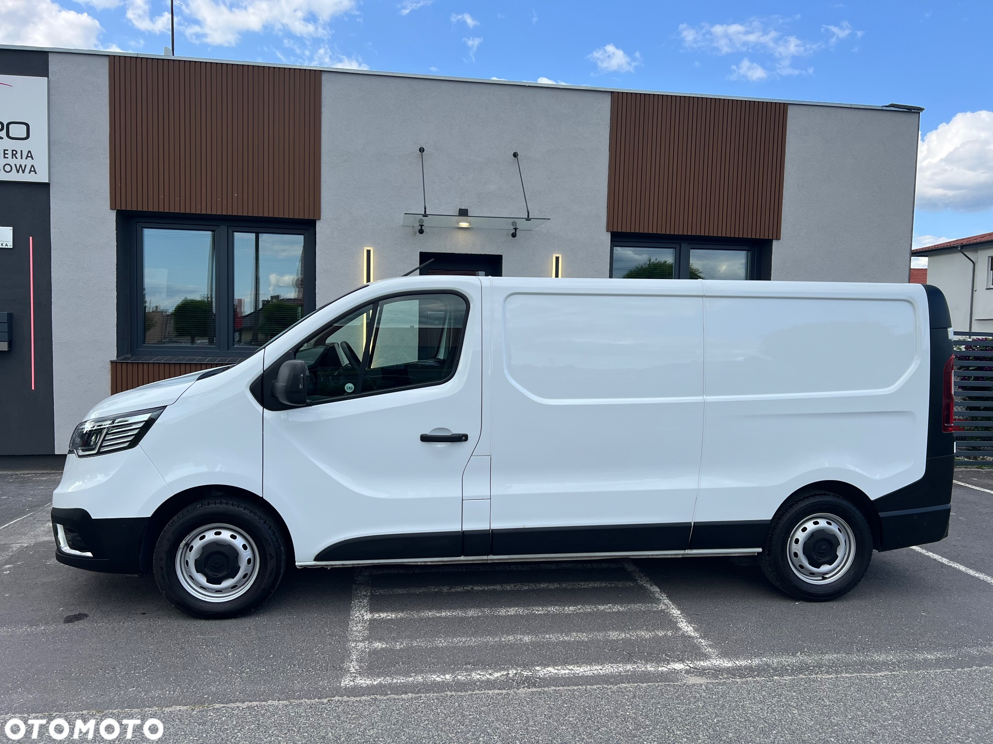 Renault Trafic L2H1 - 2