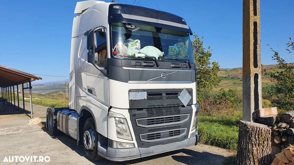 DEZMEMBREZ VOLVO - FH 12 / FM 12 / FL 6 /FL 10 / FL220 / FH16 / FM 9 - piese din dezmembrari - 7