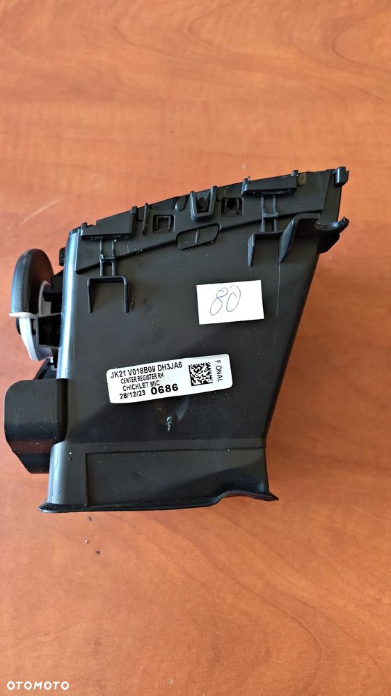 Kratka Nawiewu Deski Środek Prawa JK21-V018B09 Ford Transit Custom Mk8 - 2