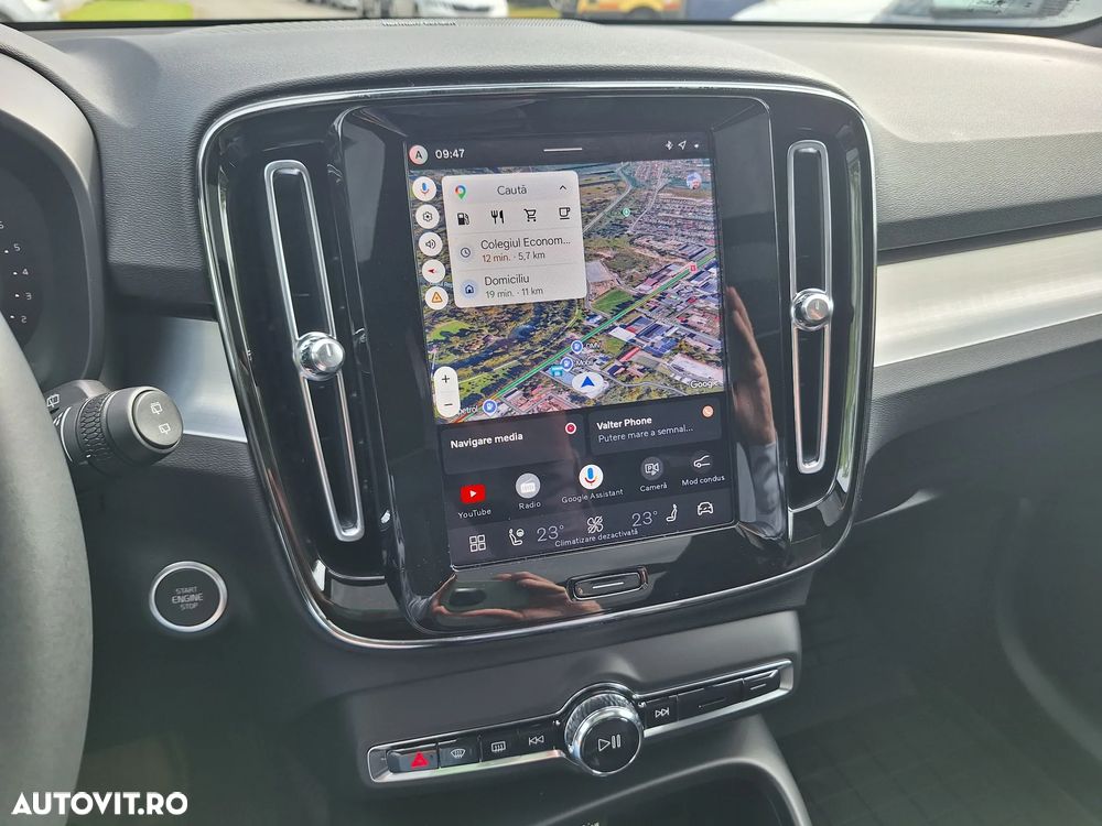 Volvo XC 40 B4 AT FWD MHEV Ultimate Dark - 27