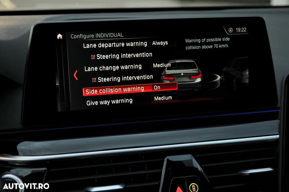 BMW Seria 5 530e xDrive AT PHEV - 24