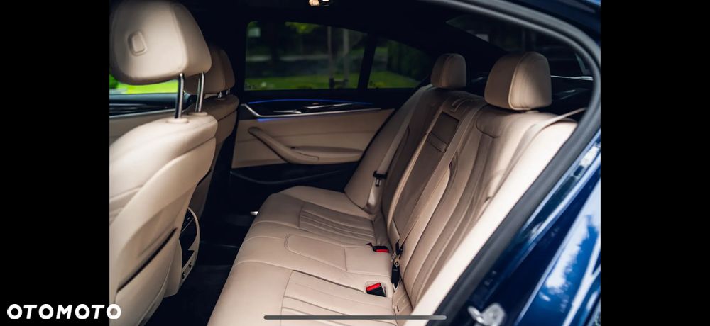 BMW Seria 5 540i M Sport sport - 17