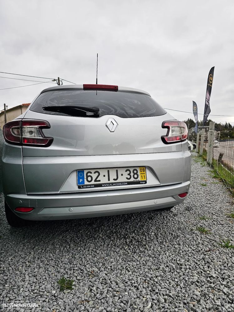 Renault Mégane Sport Tourer 1.5 dCi Dynamique - 8