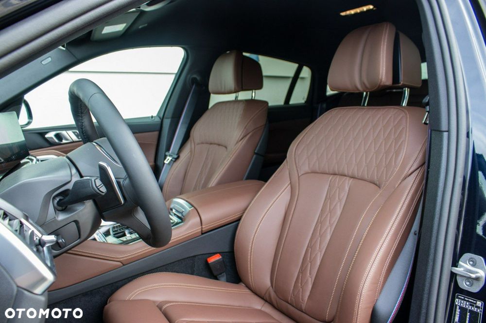 BMW X6 - 15