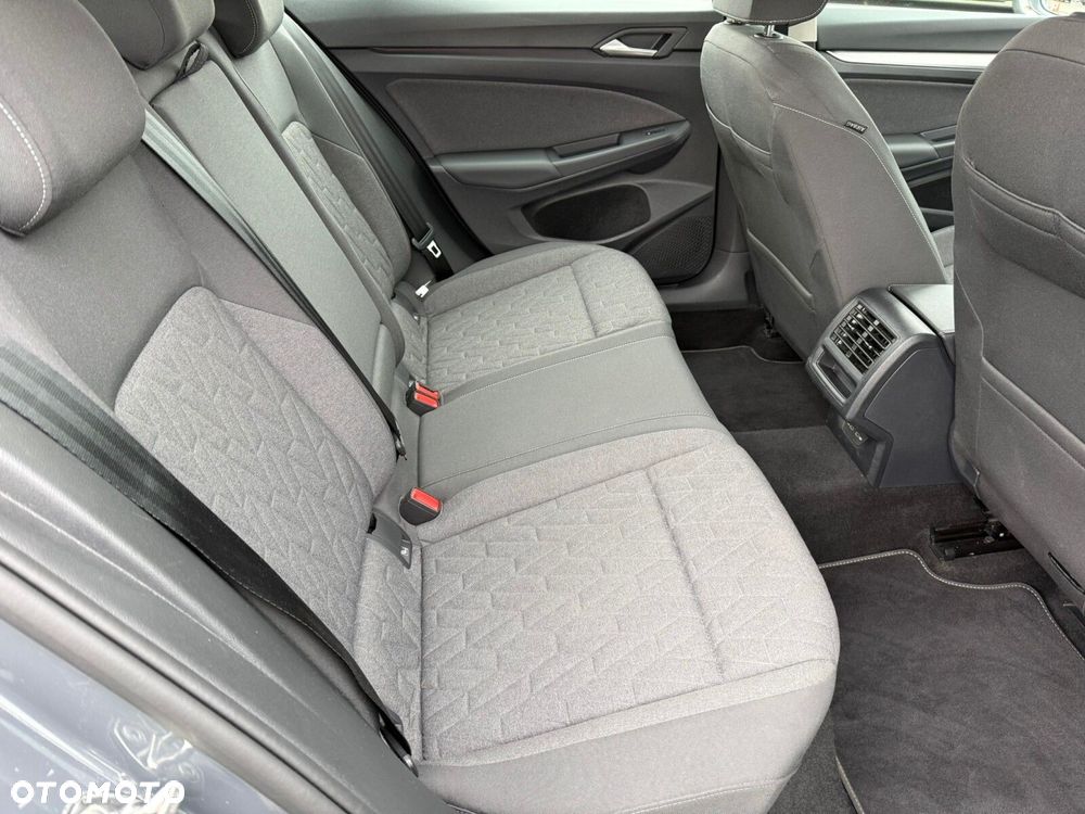 Volkswagen Golf Variant 2.0 TDI Life DSG - 26