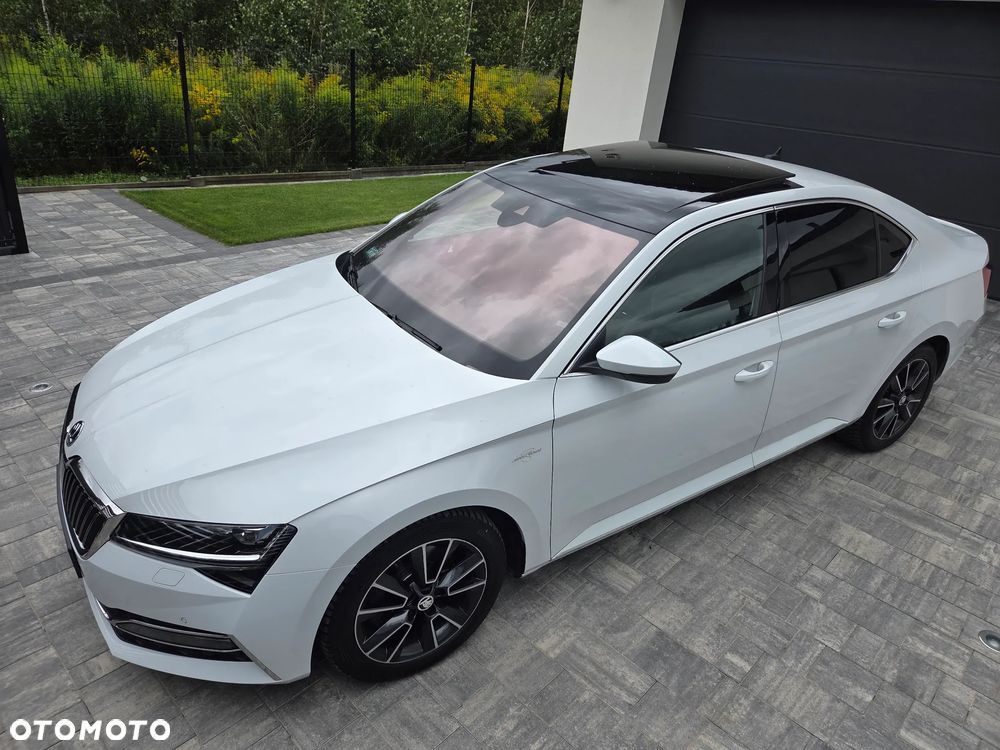 Skoda Superb 2.0 TDI SCR 4x4 L&K DSG - 22