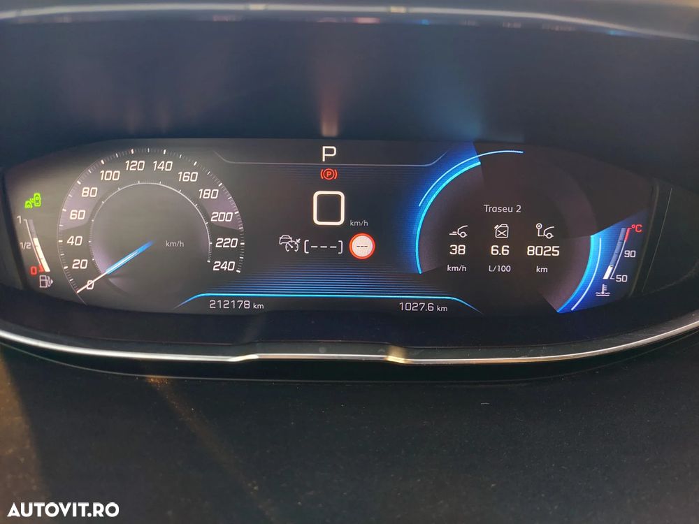 Peugeot 5008 BlueHDI 130 EAT8 GT - 7