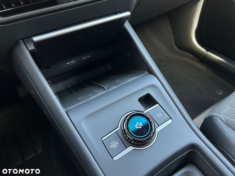 Volkswagen Tiguan - 25