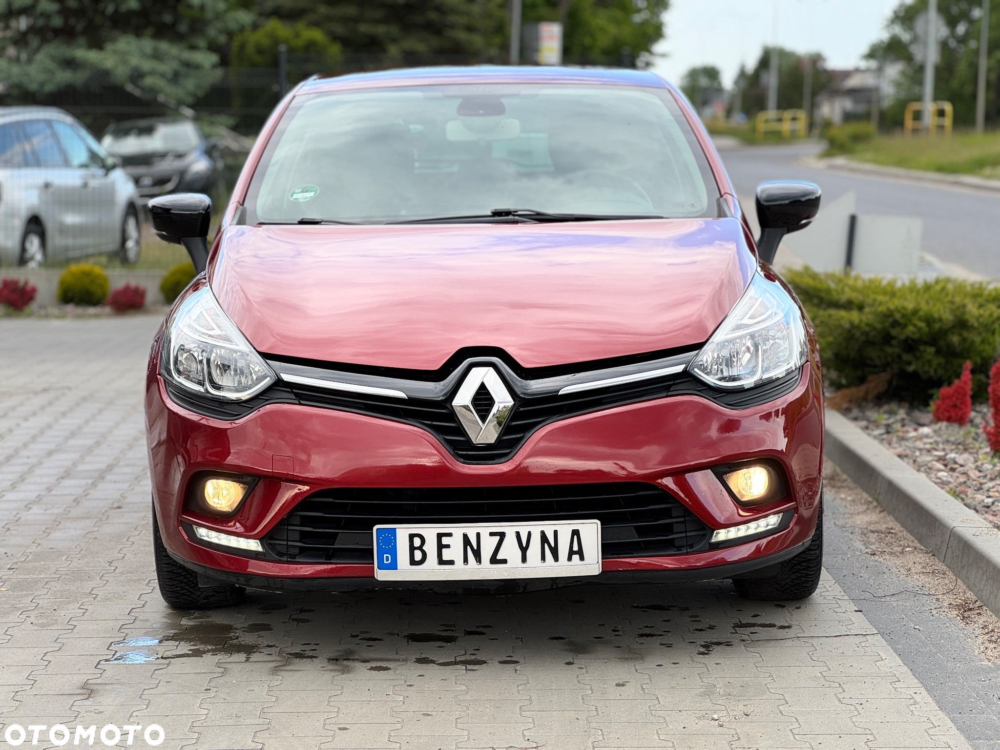 Renault Clio 1.2 16V 75 LIMITED - 8