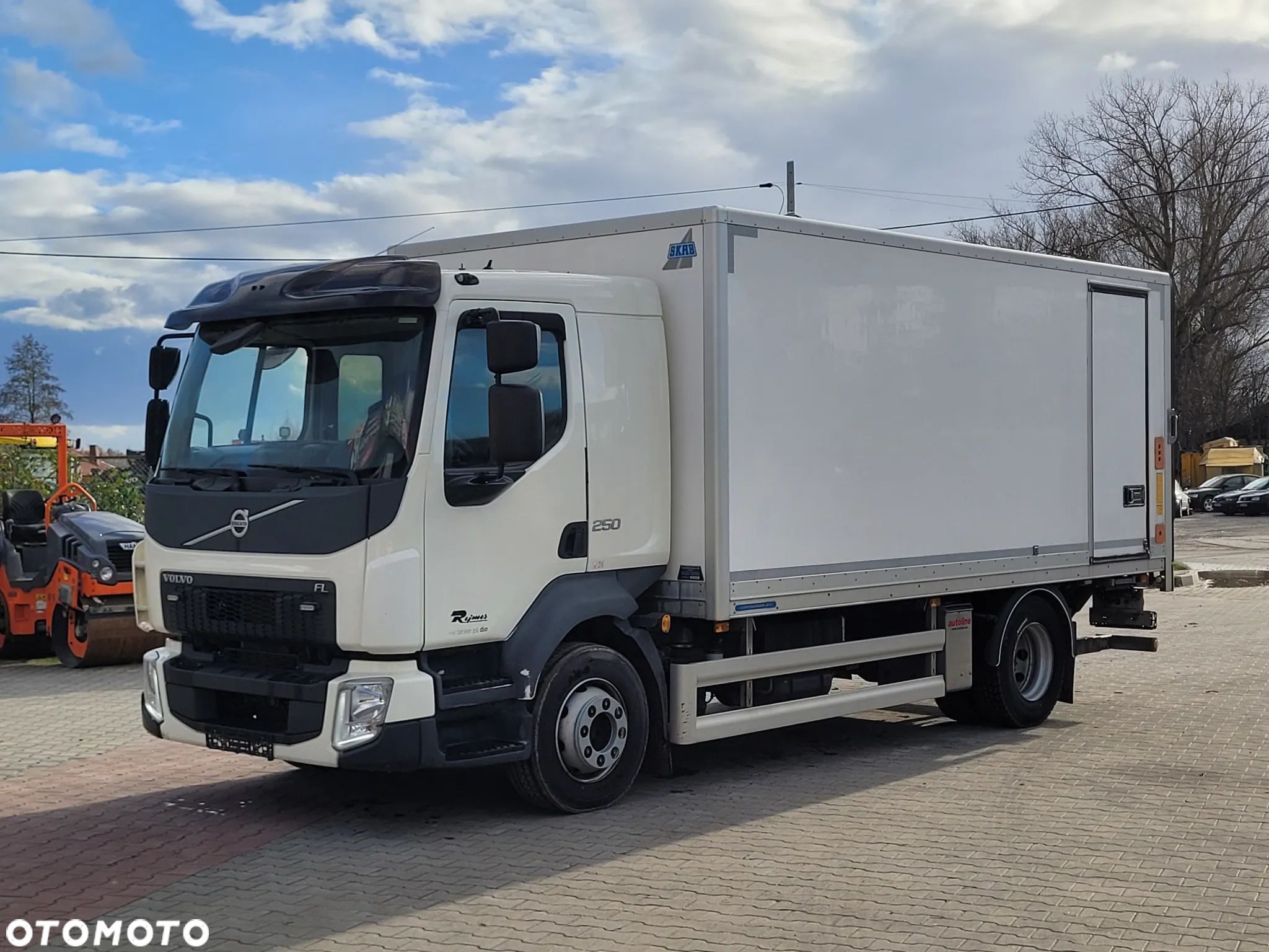 Volvo FL 4x2 - 1