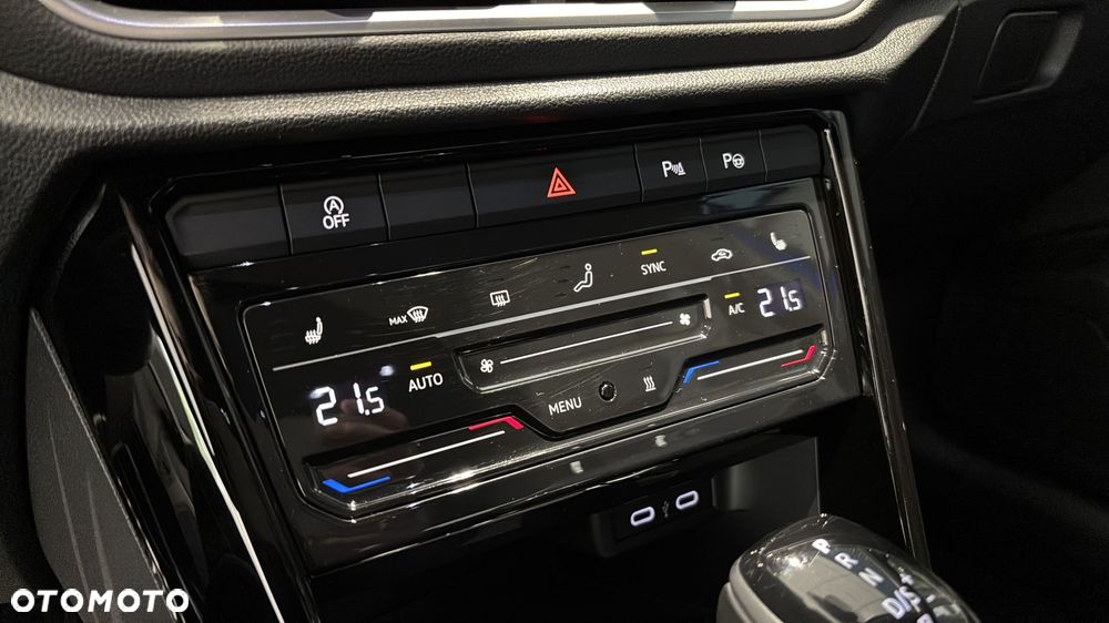Volkswagen T-Roc 1.5 TSI R-Line DSG - 28