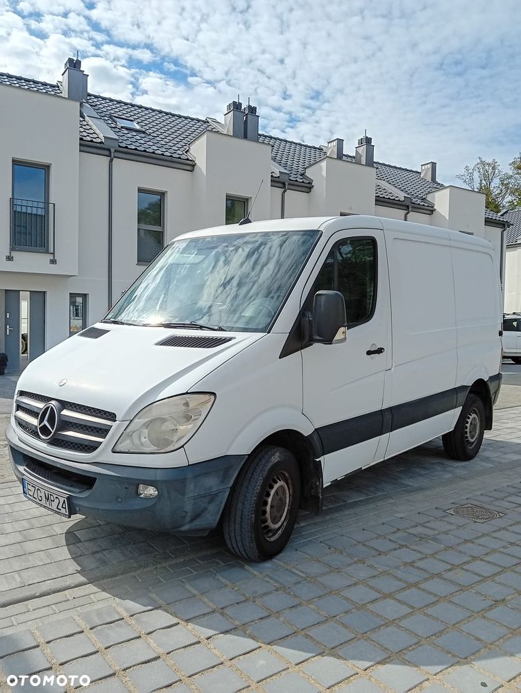 Mercedes-Benz Sprinter - 4