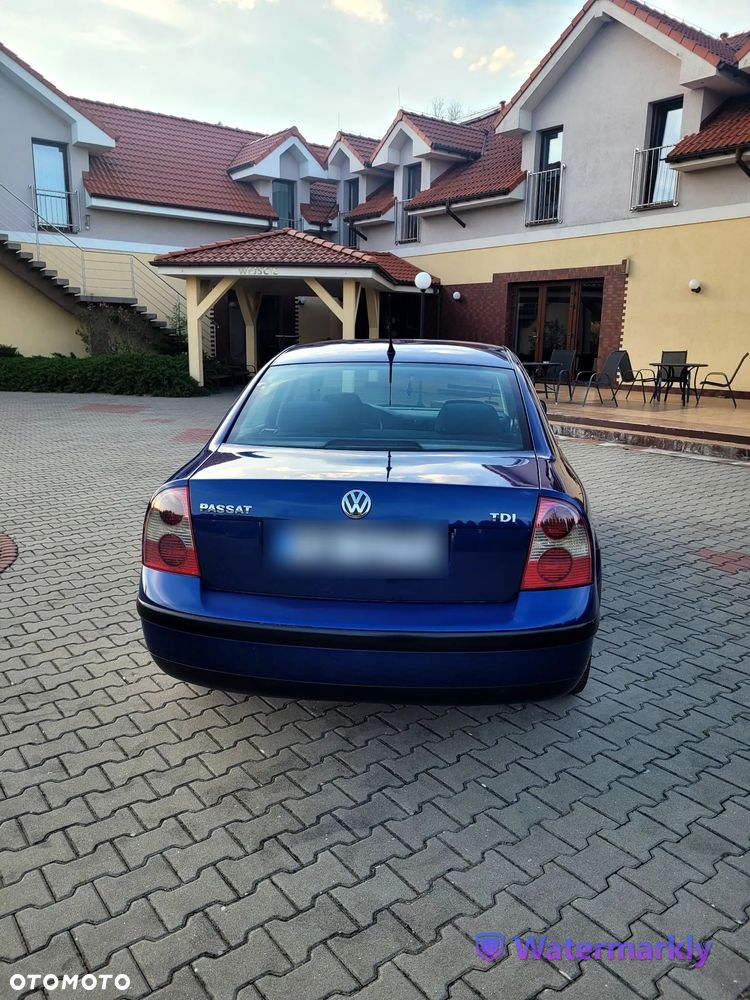 Volkswagen Passat 1.9 TDI 4Mot Comfortline - 5