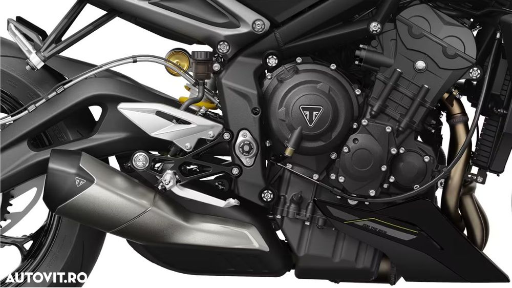 Triumph Street Triple 765RS - 3