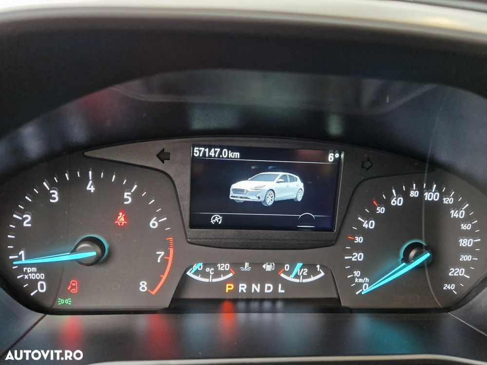 Ford Focus 1.0 EcoBoost Titanium Business - 5