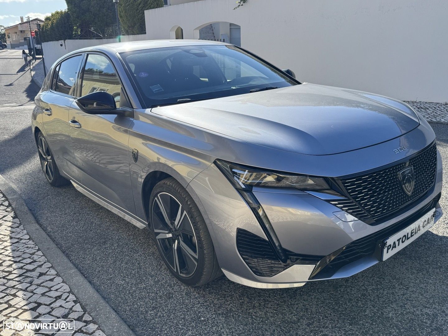 Peugeot 308 1.2 PureTech GT EAT8 - 1