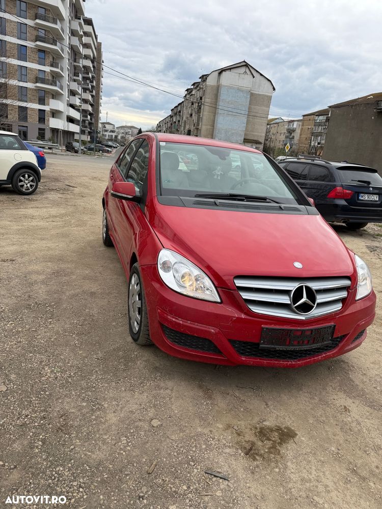 Mercedes-Benz B 180 CDI DPF - 2