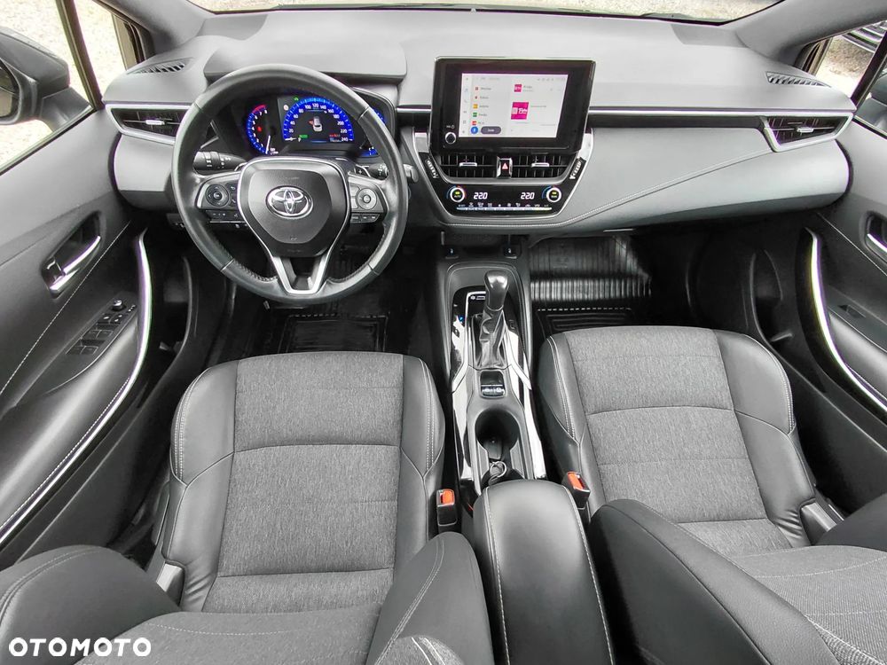 Toyota Corolla 2.0 Hybrid Comfort - 8