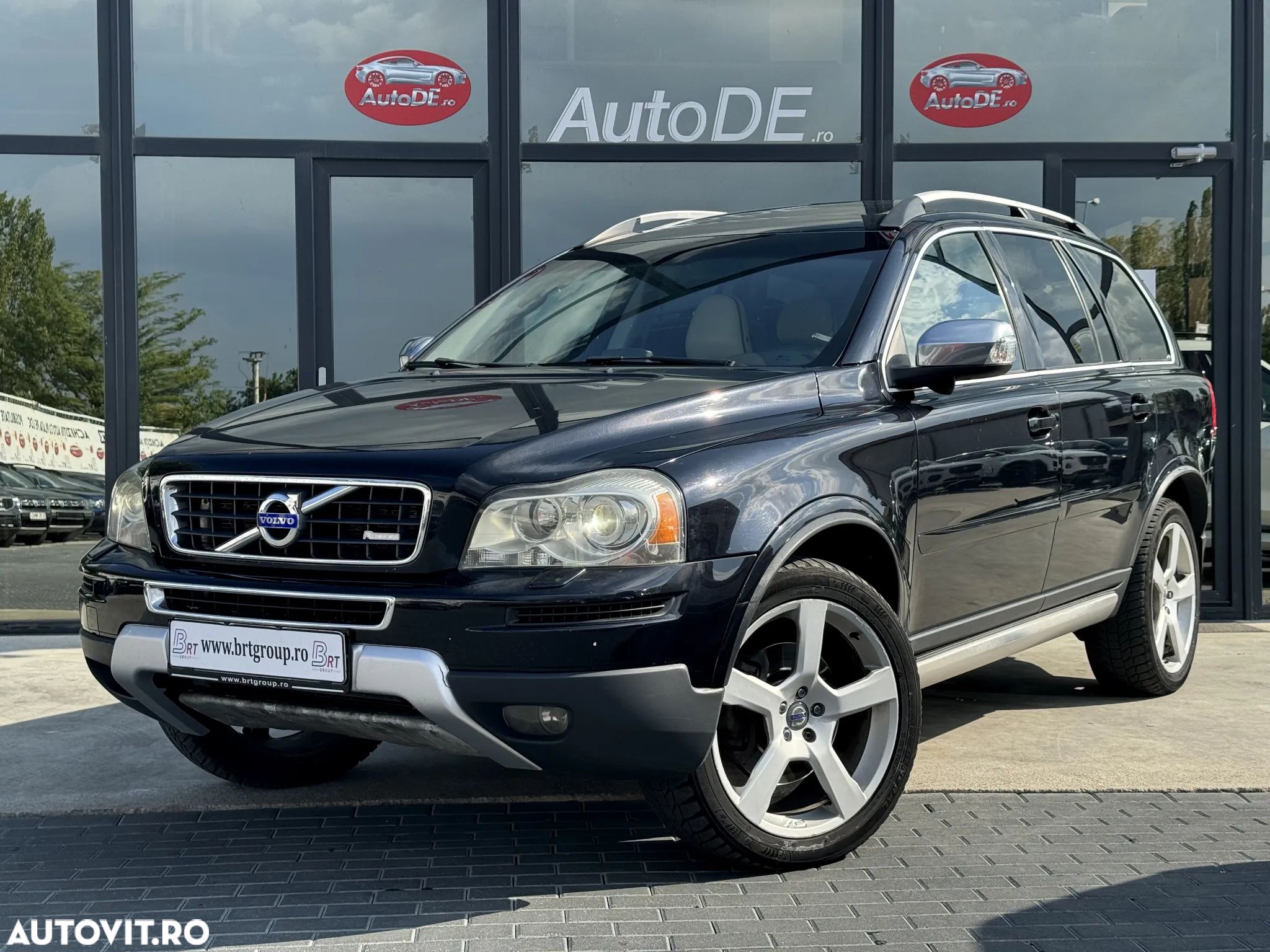 Volvo XC 90 - 1