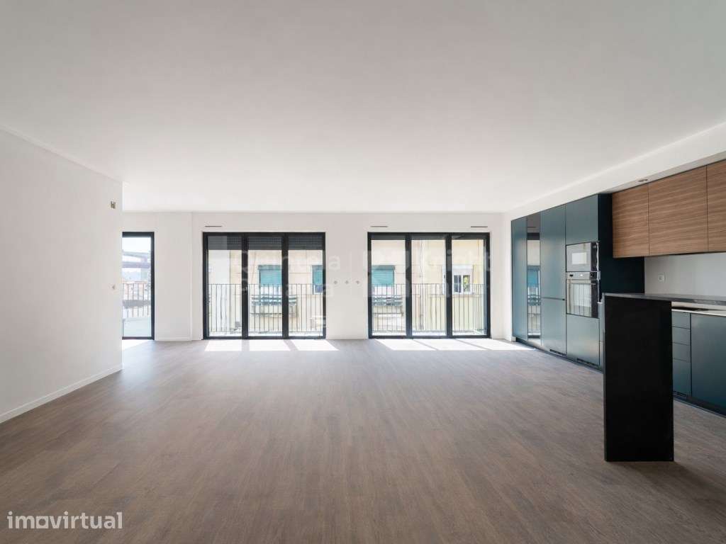 Apartamento T2 com arrecadação e garagem, em Alcântara - Grande imagem: 5/20