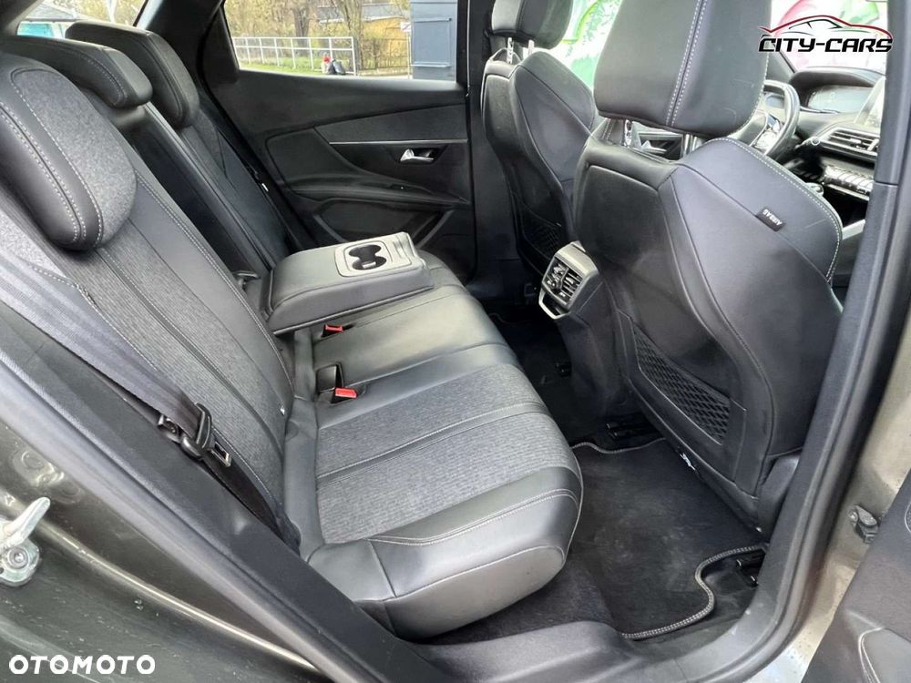 Peugeot 3008 - 24