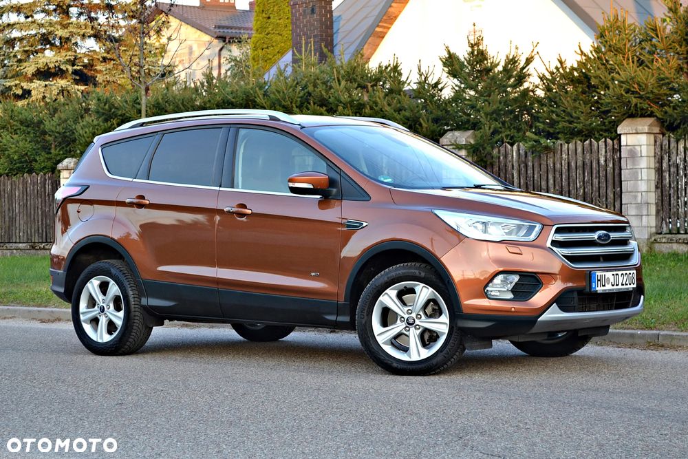 Ford Kuga 1.5 EcoBoost 4x4 Titanium - 19