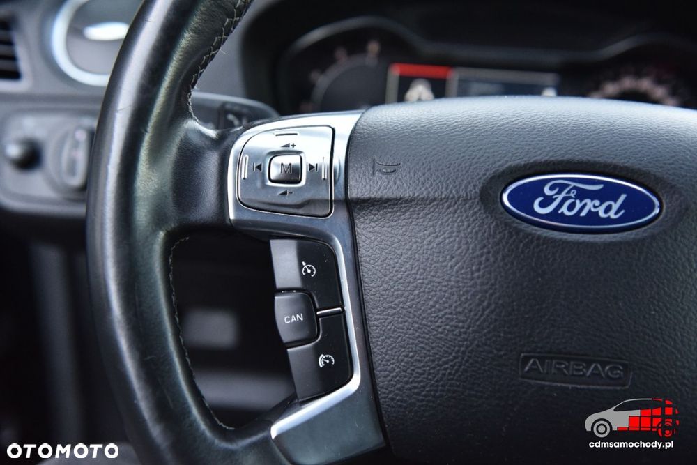 Ford S-Max - 31
