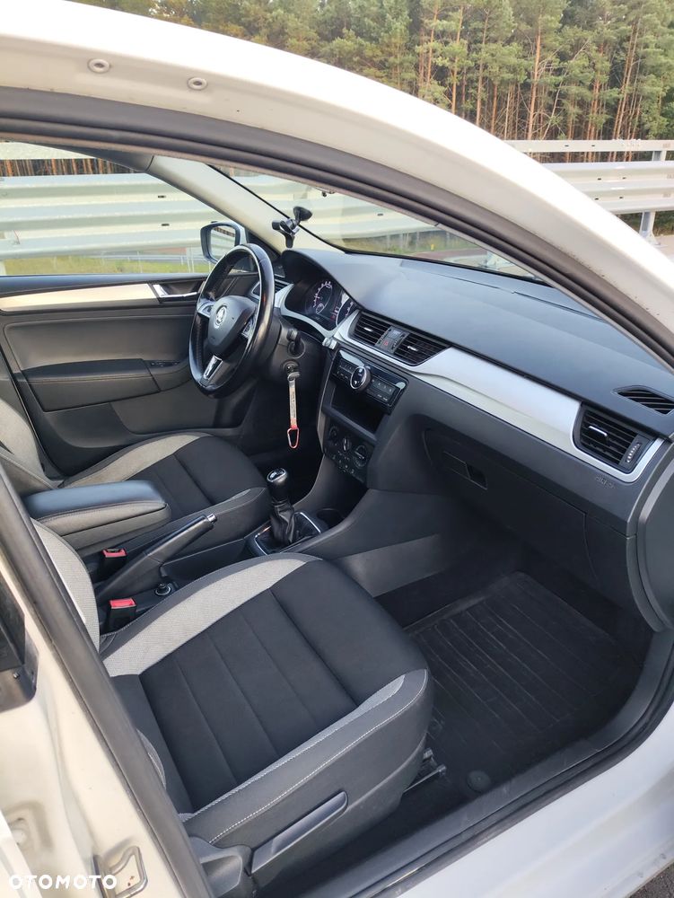 Skoda RAPID 1.4 TDI DPF Ambition - 18