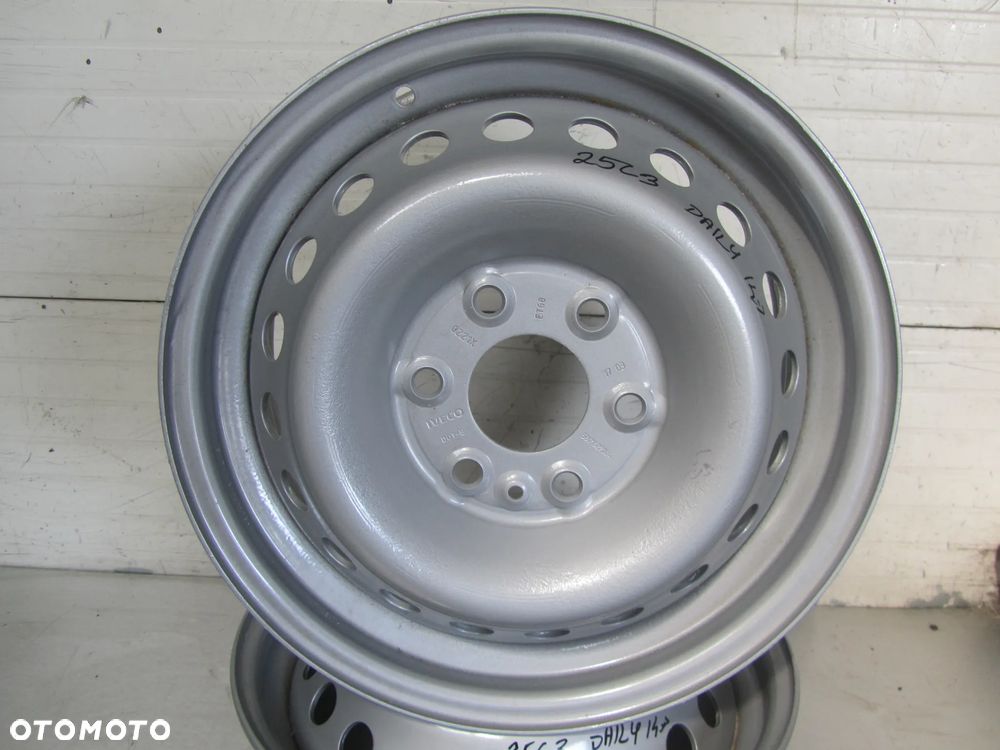 Iveco Daily 14->felga stalowa ET 68 (malowane) - 2