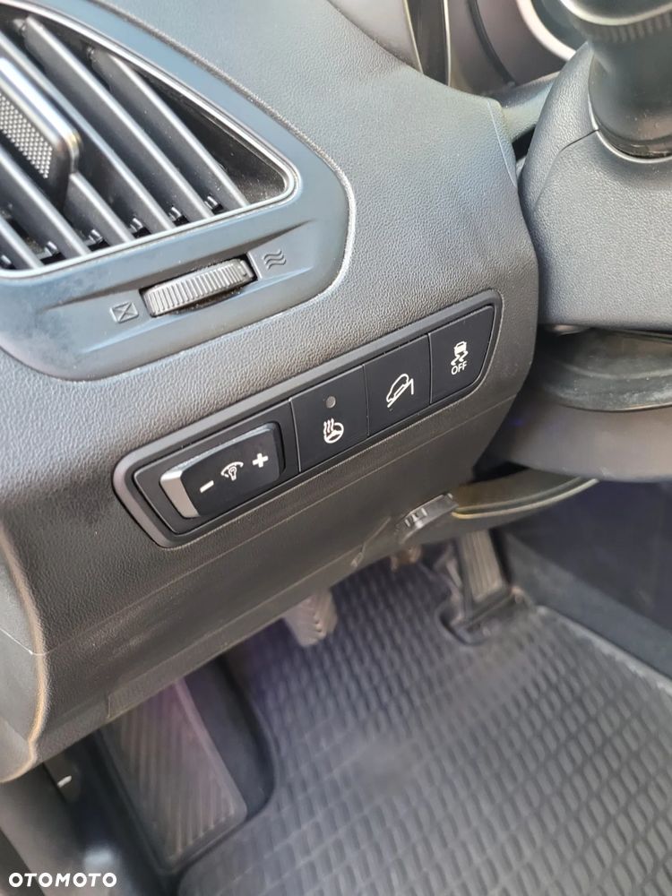 Hyundai ix35 1.6 GDI Comfort 2WD - 19
