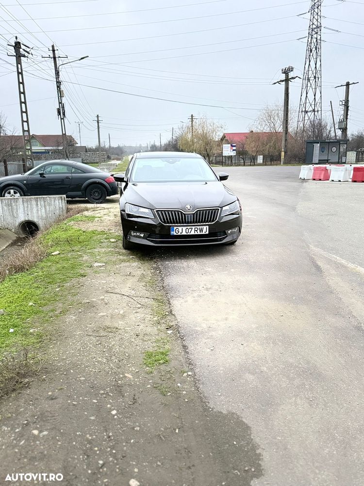 Skoda Superb 1.6 TDI DSG Ambition - 3