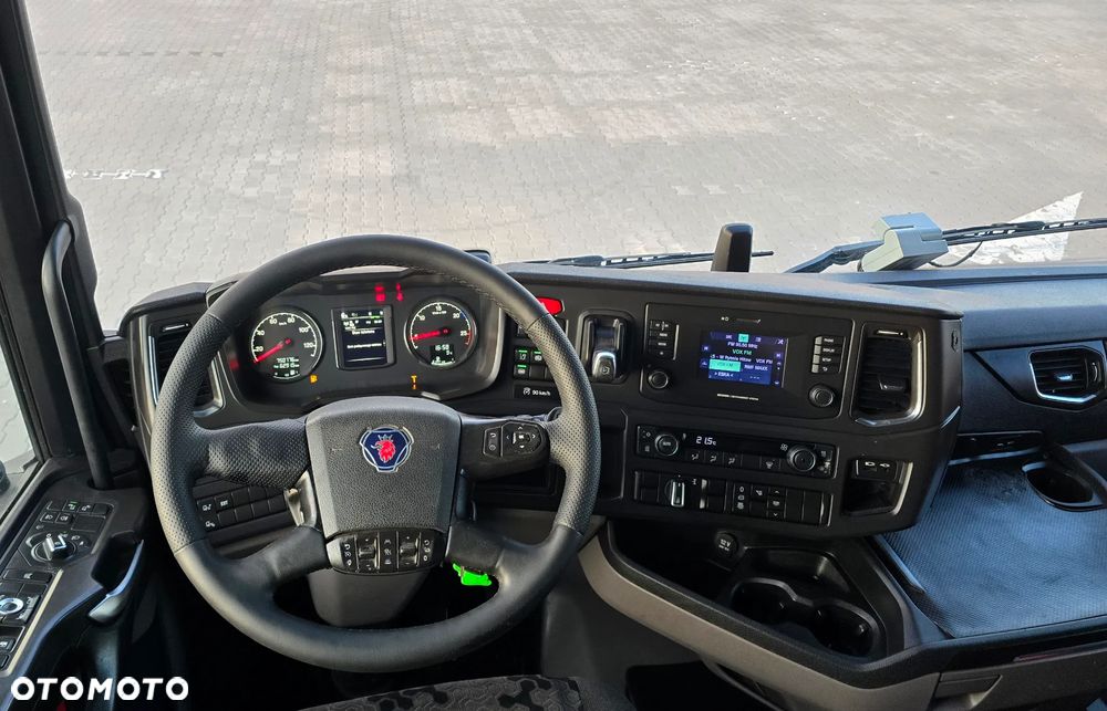 Scania R450 ❗️STANDARD / HYDRAULIKA / ALUFELGI / NAVI / LED / VIRTUAL COCKPIT / DUŻE ZBIORNIKI / ZABUDOWY MIĘDZYOSIOWE / RETARDER / LODÓWKA / ACC / NOWE SPRZĘGŁO I HAMULCE / BEZ EGR / SALON POLSKA ❗️ - 8