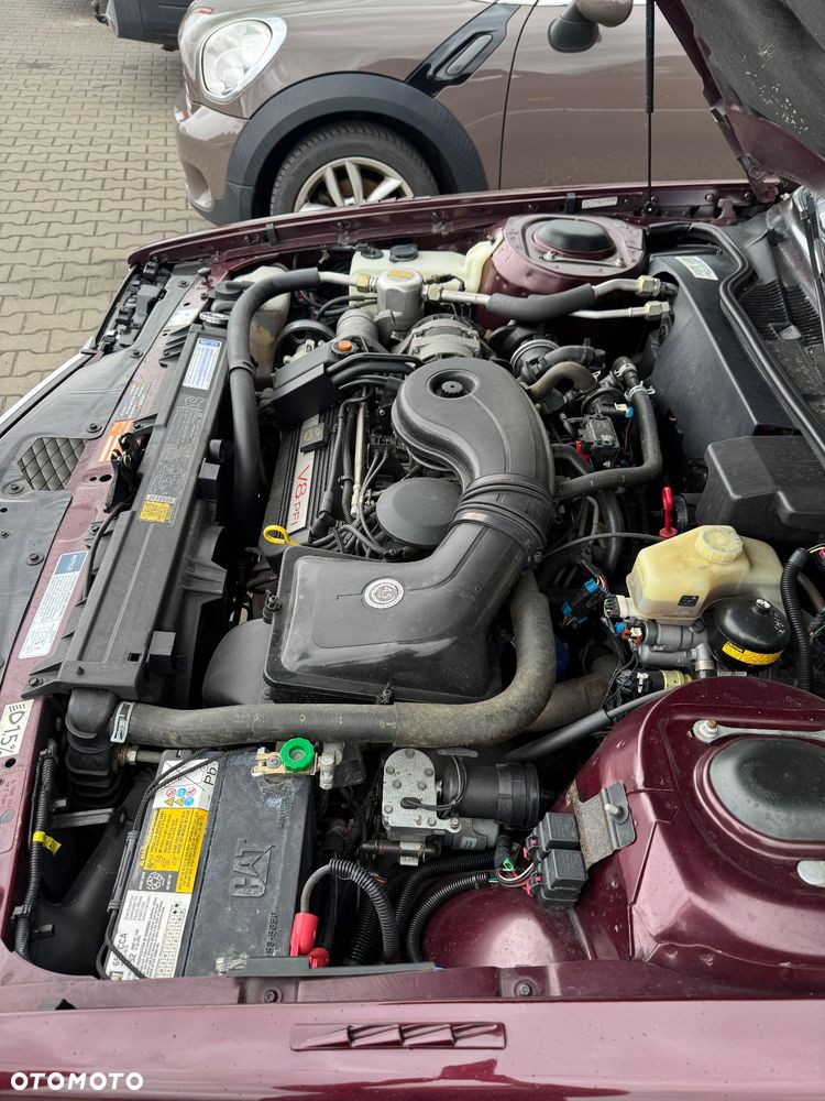 Cadillac Deville - 12