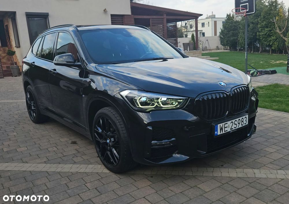 BMW X1 xDrive20i M Sport - 11