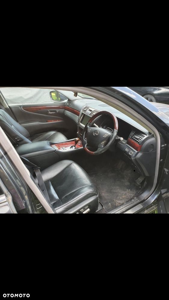 Lexus LS 600h L Prestige - 6