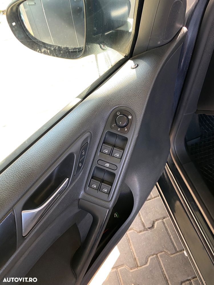 Volkswagen Golf 2.0 TDI Trendline - 8