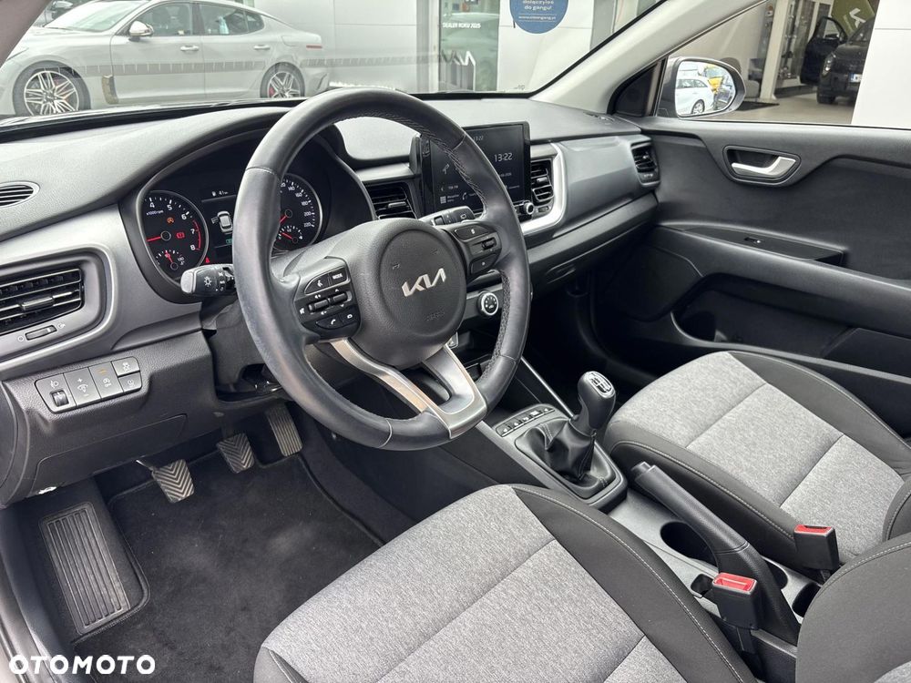 Kia Stonic 1.0 T-GDI MHEV M - 10