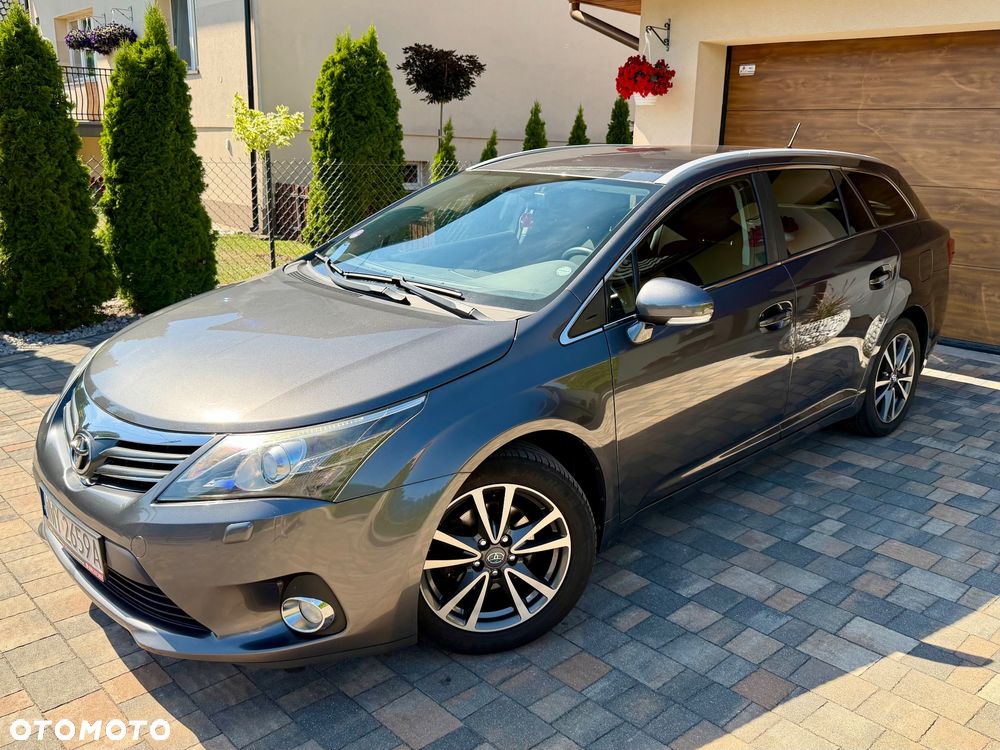 Toyota Avensis 1.8 Premium