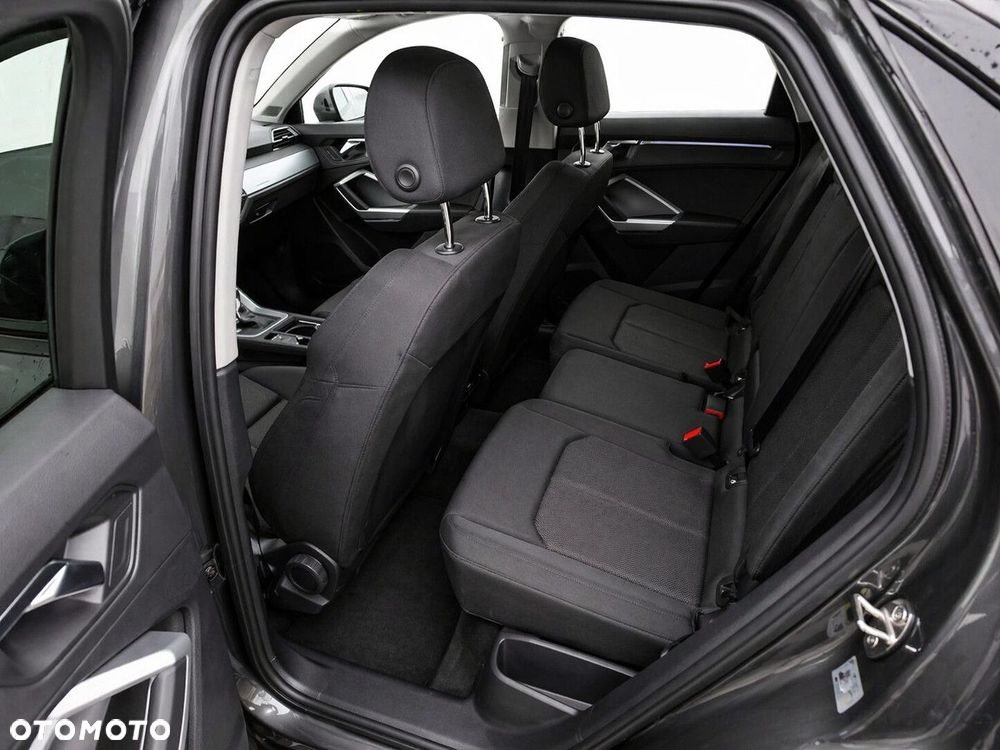 Audi Q3 Sportback - 4