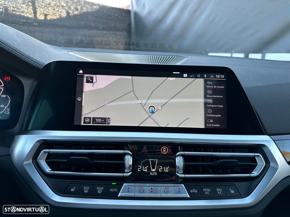 BMW 330 e Aut. Sport Line - 23