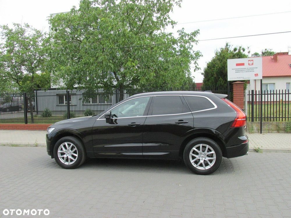 Volvo XC 60 D3 Momentum Pro - 19