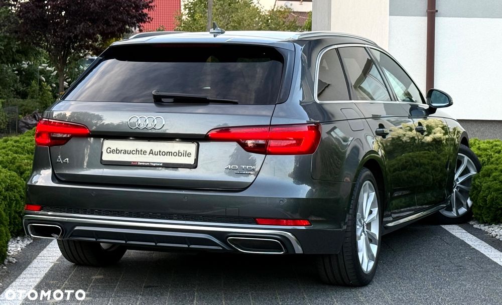 Audi A4 Avant 40 TDI Quattro S Line S tronic - 36