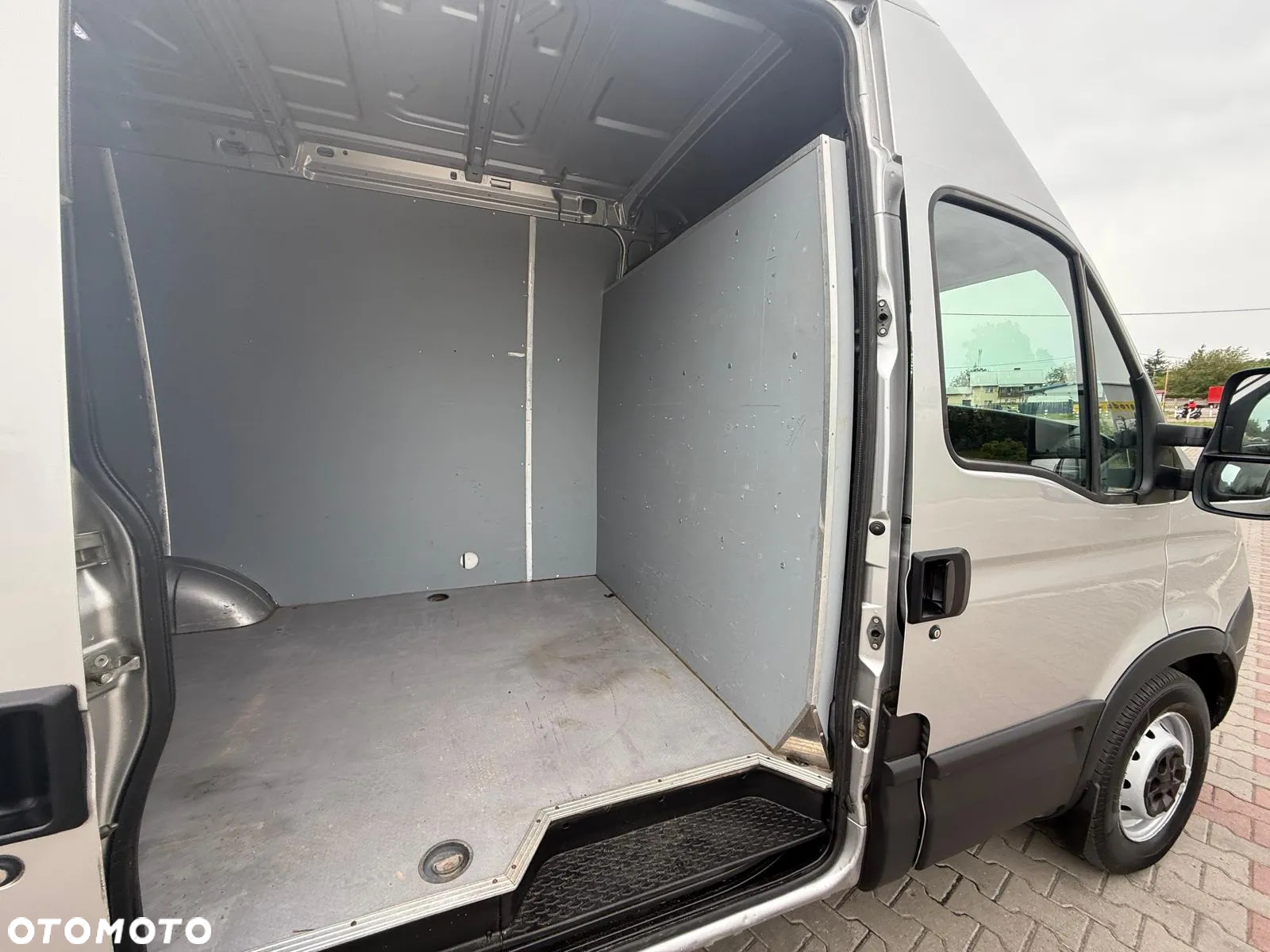 Iveco Daily - 33