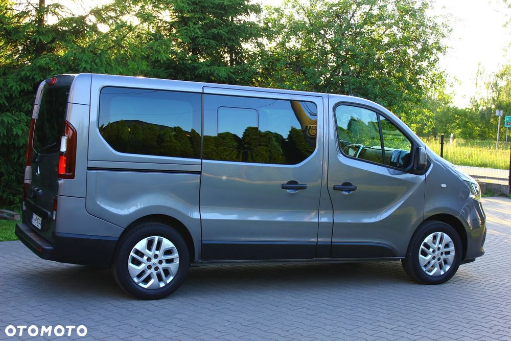 Renault Trafic 2.0 dCi - 18